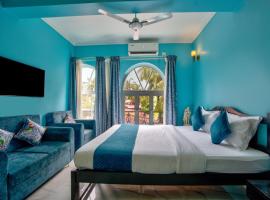 Candolim Beach White Residency, hotel a Baga