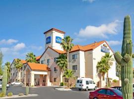 Baymont by Wyndham Tucson Airport, hotell i Tucson