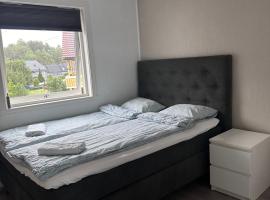 Bedroom close to city center，卑爾根的飯店