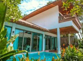 Luxtalay Khanom Hotel