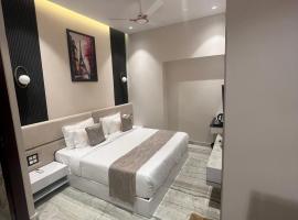 The Shri Shyam - Top Rated and Most Awarded Property in Haridwar, hotell i Haridwār