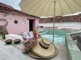 Increible Casa en Mompox con piscina, hotel v destinácii Mompos