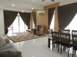 Pinevalley Homestay Putrajaya Presint 12, hotelli kohteessa Putrajaya