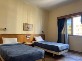 Luxor Hotel Rooms, готель в районі East bank, у Луксорі