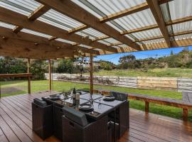 The Sun Trap - Ohope Beach Holiday Home, hotel sa Ohope Beach