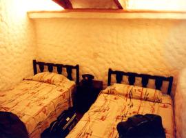 BaCKPACKERS: Trujillo'da bir otel