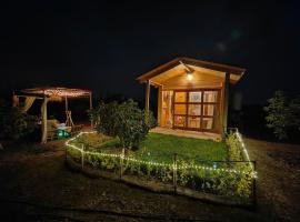 Countryside's Tiny House and breakfast, hotel din Ben Slimane