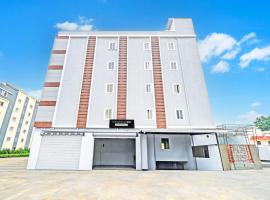 Super Townhouse Oak Kompally, hotel in Hakīmpet