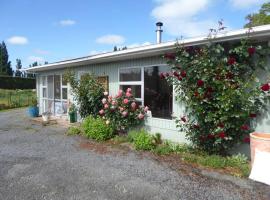 Rose Cottage, country escape: Greytown şehrinde bir otel