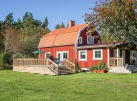 Awesome Home In Tranås With Sauna