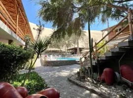 Hotel El Huacachinero