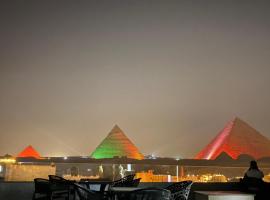 Middle east pyramids view – hotel w mieście Giza