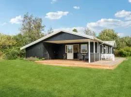 Cozy Home In Samsø With Kitchen