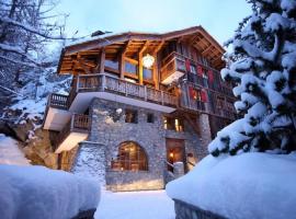 Luxury Corvara Chalet with Pool, hotel din Corvara in Badia