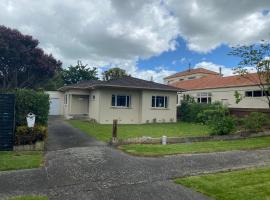 Home Away From Home on Phoenix, hotel in Palmerston North