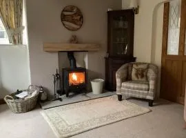 Picturesque Stone Cottage in the Heart of North Yorkshire Village