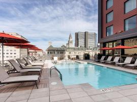 Cambria Hotel Nashville Downtown โรงแรมที่Nashville Broadwayในแนชวิลล์