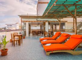 Viesnīca Hotel Flamingo pilsētā Puerto Ajora