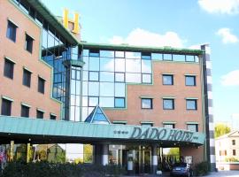 Dado Hotel International – hotel w mieście Parma