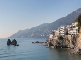 Hotel La Lucertola, hotel en Vietri sul Mare