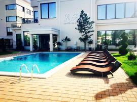 La Rocca Boutique Hotel, hotel em Craiova