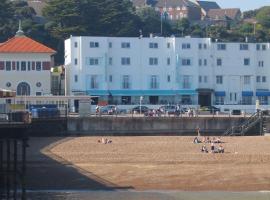 The White Rock Hotel, hótel í Hastings