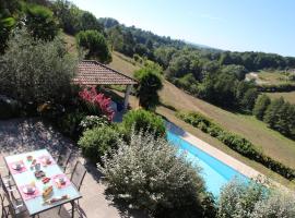 Le Vallon de Saint André, Hotel mit Pools in Limonest