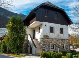 Guest house Vila Korošec, hotel di Bovec