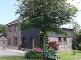 Holiday home in the heart of the Ardennes, hotel sa Libramont