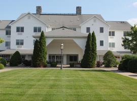 Farmstead Inn and Conference Center, hotel barato en Shipshewana