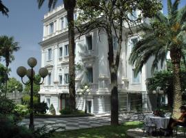 Hotel Flora, hotel sa Frascati