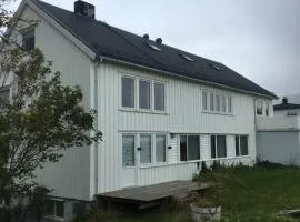 Lofoten Bed & Breakfast Reine - Rooms & Apartments