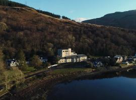 Loch Long Hotel, hišnim ljubljenčkom prijazen hotel v mestu Arrochar