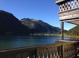 Das Haldensee, sewaan penginapan tepi pantai di Nesselwängle