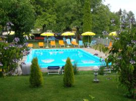 Ferienanlage Seehof, hotel u gradu Krumpendorf am Wörthersee