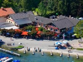 Sieben Zimmer am See, hotelli kohteessa Prien am Chiemsee