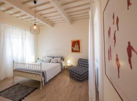 B&B In Acquaviva, хотел в Ливорно