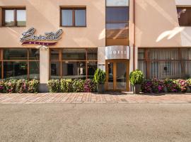 Boutique Hotel Bristol: Košice şehrinde bir otel