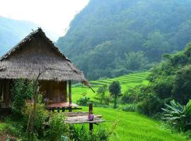 KowitFarmstay, cabaña o casa de campo en Ban Mae Pan Noi