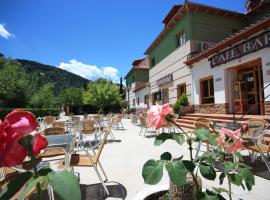 Hotel Rural Montaña de Cazorla، فندق في أرويو فريو