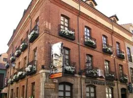 Hotel La Posada Regia