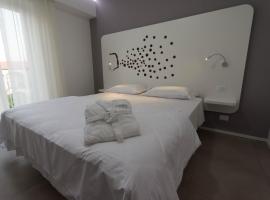 Aether Suites Tropea - Free Private Parking, hotelli kohteessa Tropea