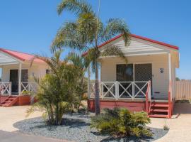 Outback Oasis Caravan Park, hótel í Carnarvon