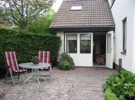 Vakantiewoning J.W. Schuurmanstraat 14, khách sạn ở Domburg