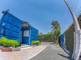 Residencial Villa Container – hotel w mieście Campinas