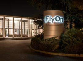 FlyOn Hotel & Conference Center, hotel em Bolonha