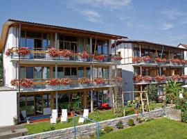 Appartement Hotel Seerose, beach rental in Immenstaad am Bodensee