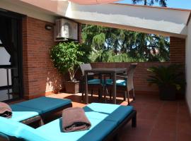 Apartamento playa Costa Barcelona, hotel v destinácii Malgrat de Mar