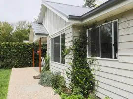 Armidale Cottage - House 2