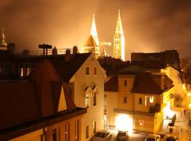 Dóm Hotel, hotel en Szeged